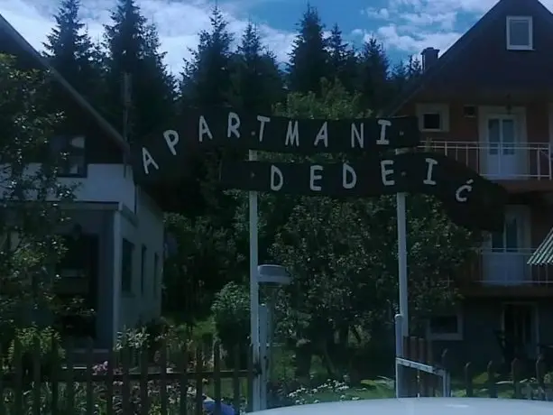 Apartments Dedeic