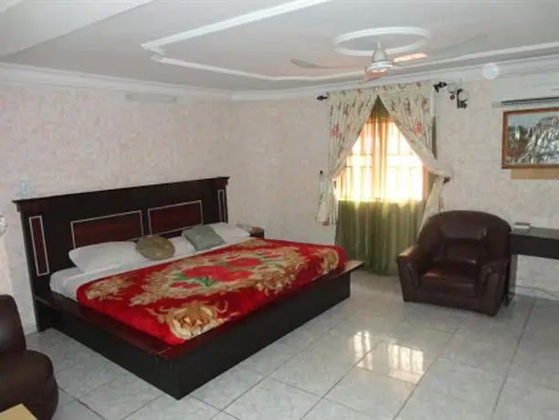 Maitama Guest House 