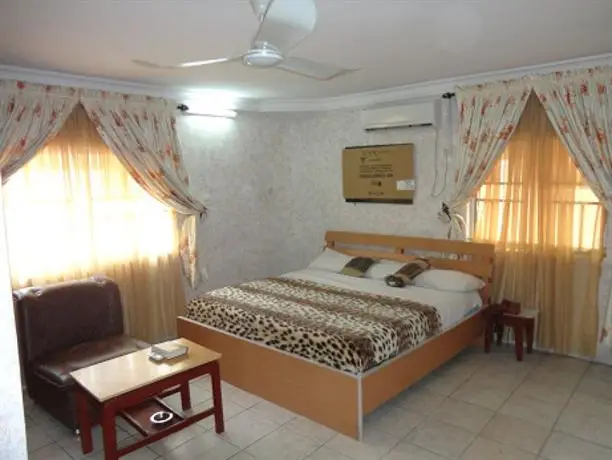 Maitama Guest House 