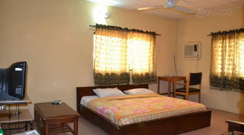 Golden Garden Suites