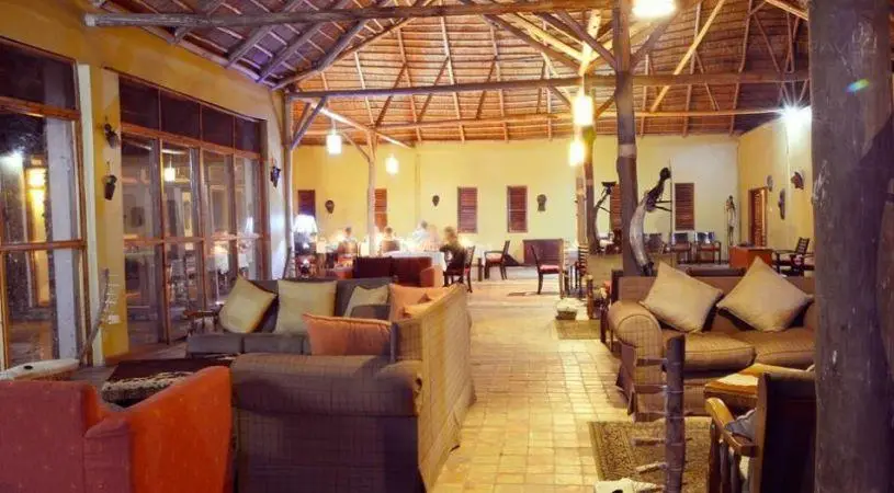 Ihamba Lakeside Safari Lodge