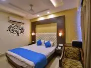 OYO 2107 Hotel Akash Continental 