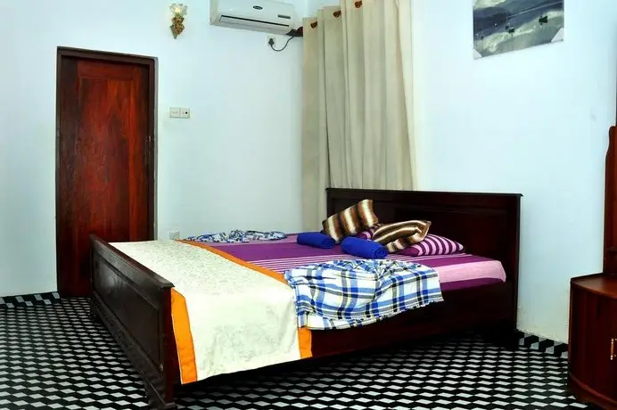 Homestay - Waves Inn 