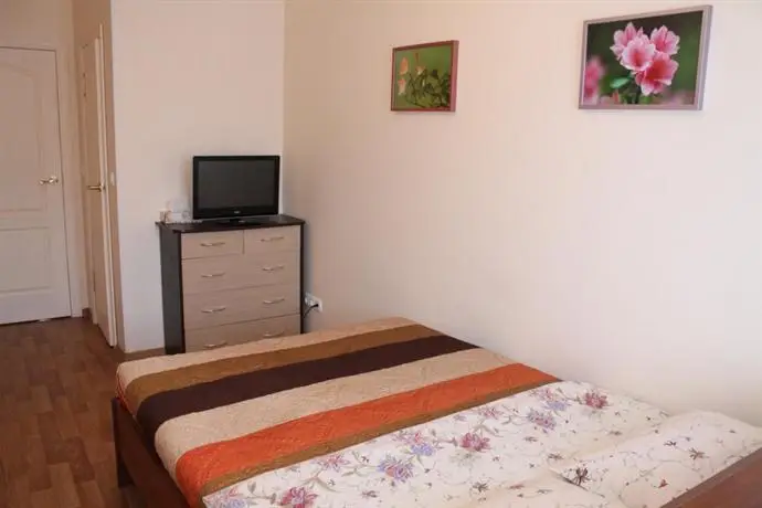 Podushka apartment at Amursky bulvar 5