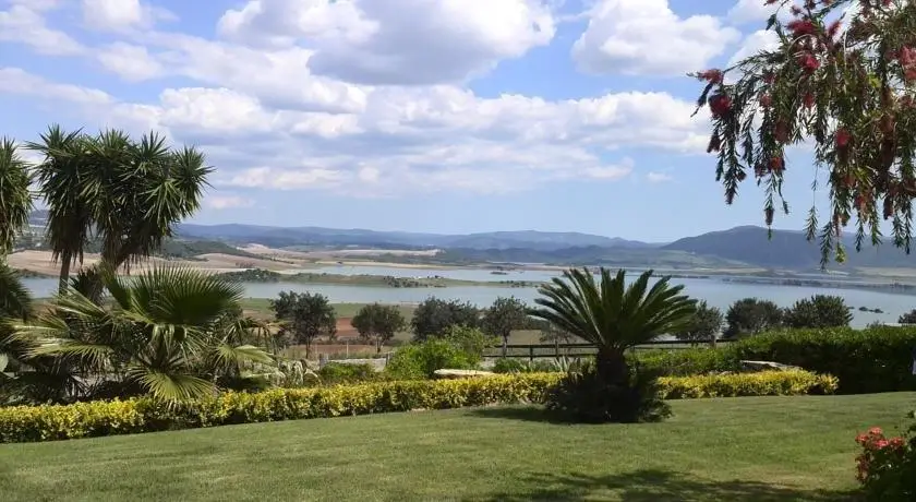 Cortijo Sierra y Lago 