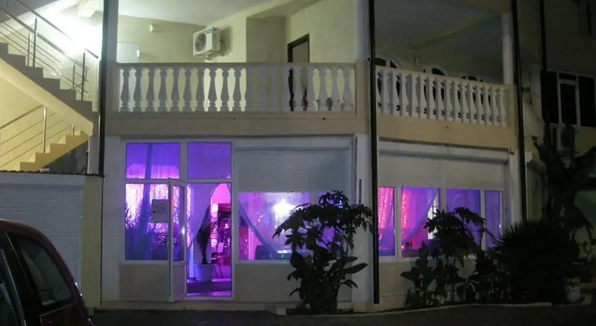 Vatel Loo Guest House