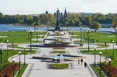 Yaroslavl Centre - Apartments in Historical Center 