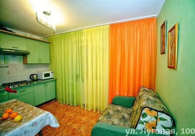 Apartment Lugovaya 100