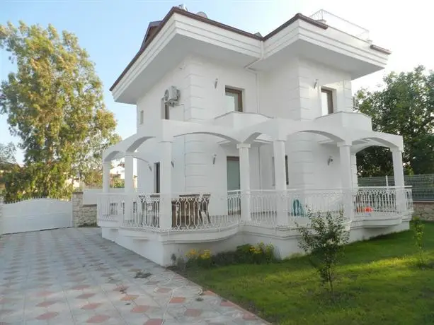 New Age Villa Ekin