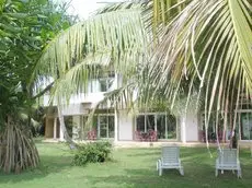 Raja Beach Hotel 