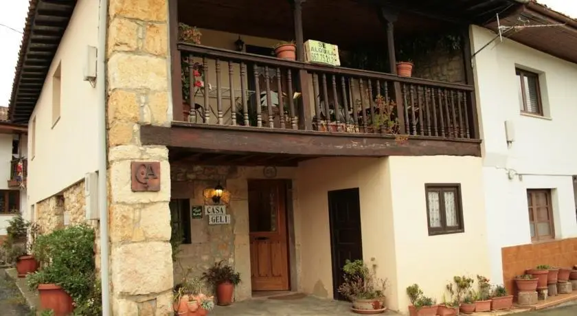 Casa Geli Pilona