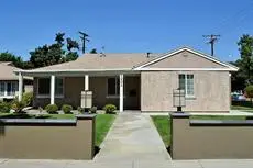 Anaheim Beacon House 4 Bedroom 2 Bath 2 Car garage 