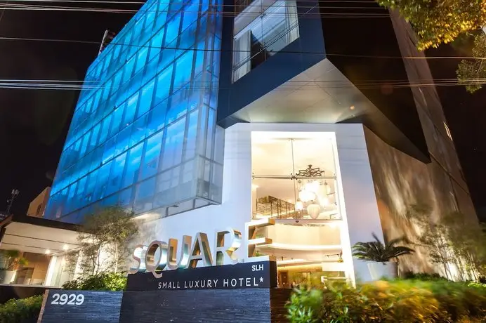 Square Small Luxury Hotel