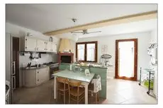 Bed & Breakfast Montesterlino 