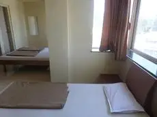 Hotel Sai Ratna 