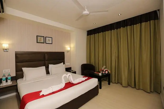 Hotel Sapphire Zirakpur 