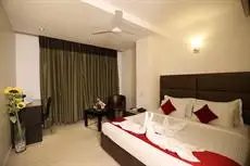 Hotel Sapphire Zirakpur 