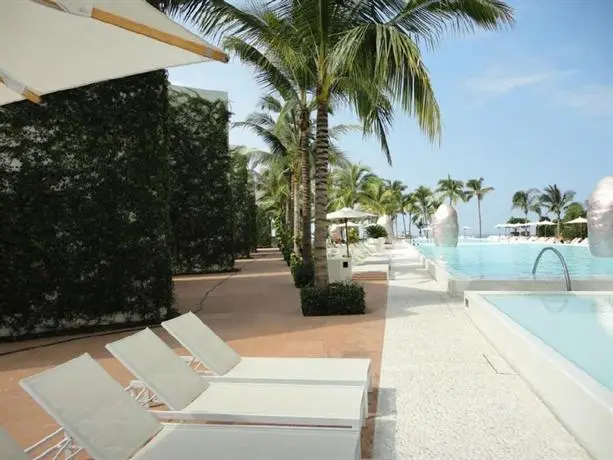 Unlimited Luxury Villas Icon Vallarta Condo