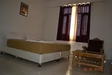 Hotel Bodh Vilas 