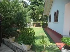 Shantha Guest House 