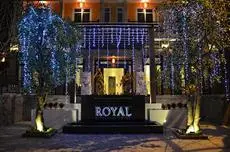 Royal Riverside Hoi An Hotel 