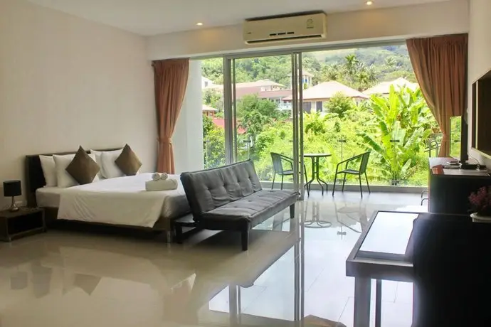 Apartment Karon Beach 