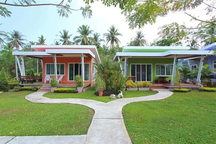 Maikhao Home Garden Bungalow 