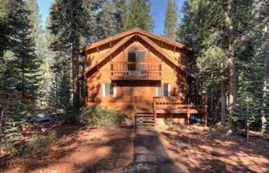 Fairway Family Cabin