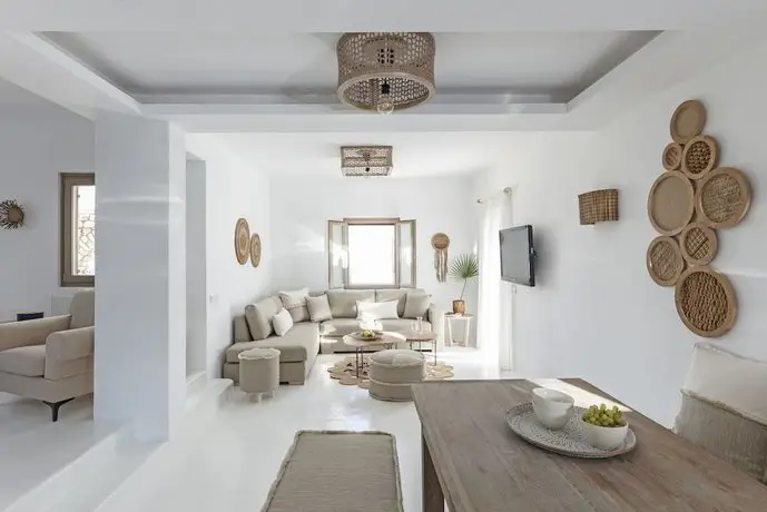 Amalgam Homes Paros 