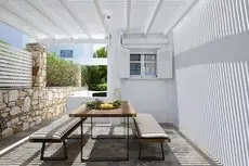 Amalgam Homes Paros 