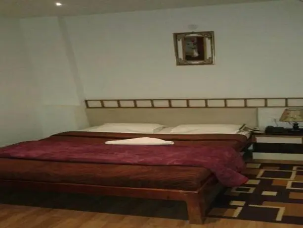 Hotel Shaurya Inn