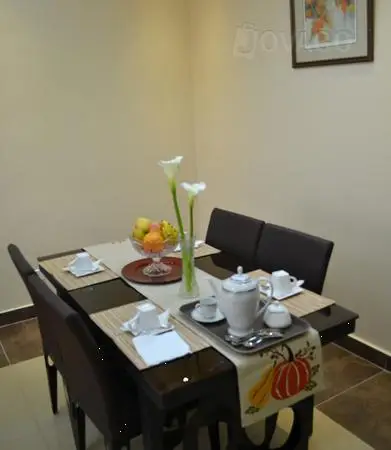 Rohi Apartment Hotel 