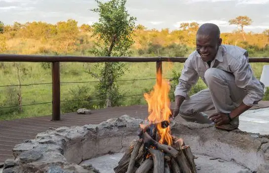 Royal Madikwe Luxury Safari Lodge