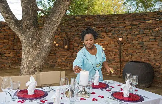 Royal Madikwe Luxury Safari Lodge 