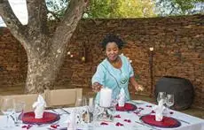 Royal Madikwe Luxury Safari Lodge 