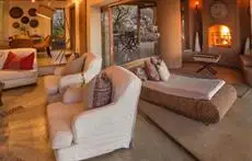 Royal Madikwe Luxury Safari Lodge 