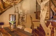 Royal Madikwe Luxury Safari Lodge 