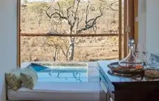 Royal Madikwe Luxury Safari Lodge 