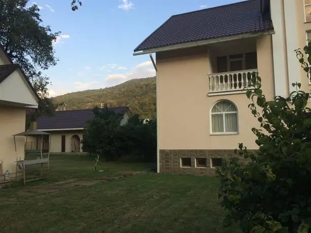 Krasnaya Polyana Hostel 