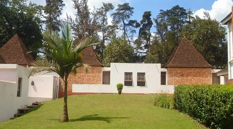 White Horse Inn Kabale 