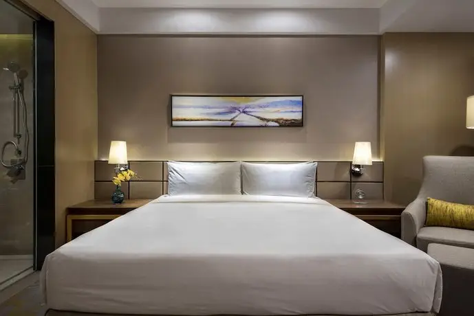 Holiday Inn Zhongshan Downtown 