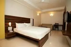 Hotel G-Square Shirdi 