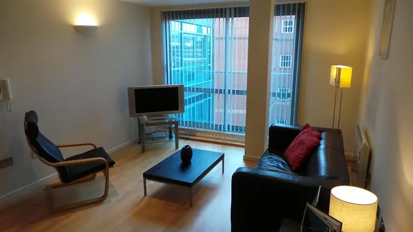 West Street Apartments - City Crash Pad Serviced Apartments 