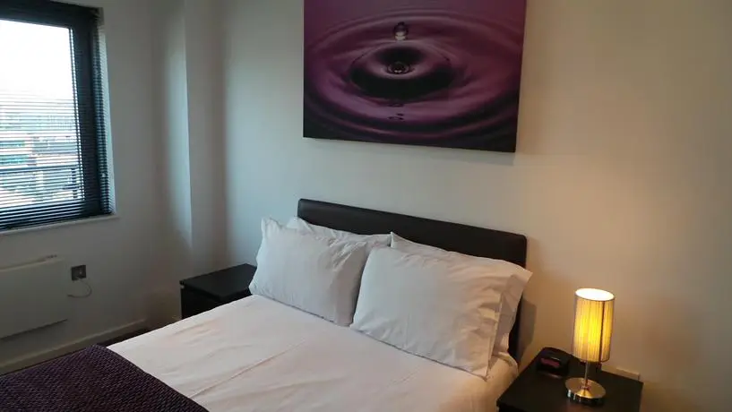 West Street Apartments - City Crash Pad Serviced Apartments 