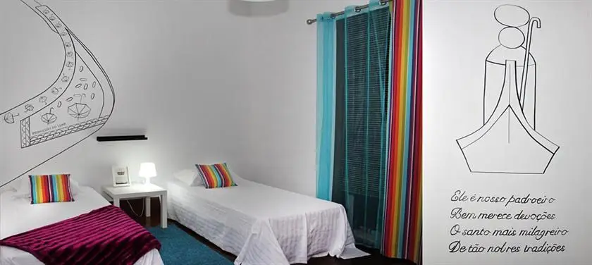 OC Salon Charm Hostel & Suites 