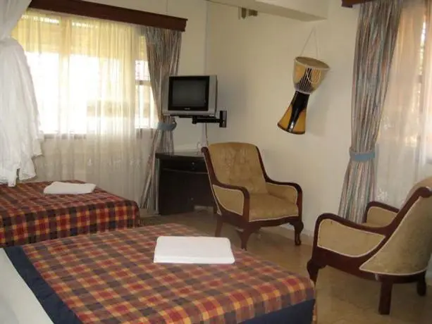 Airport View Hotel Entebbe 