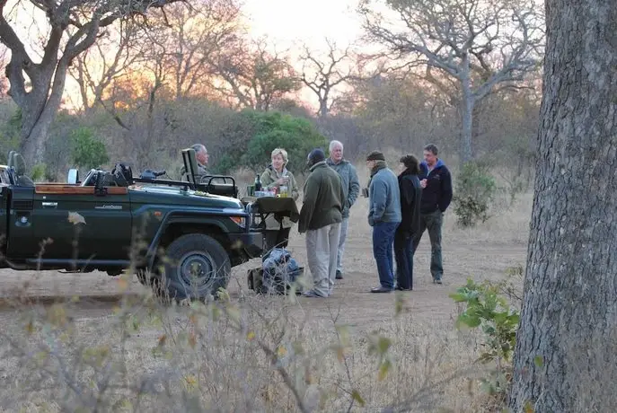 Thornybush Waterside Lodge 