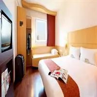 Ibis Leshan City Center 