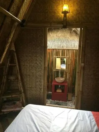 Bambu Cottages 