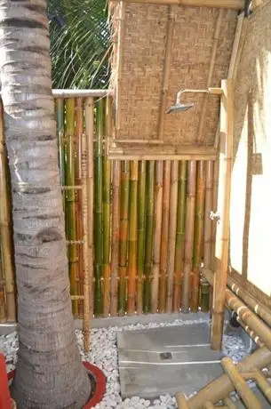 Bambu Cottages 